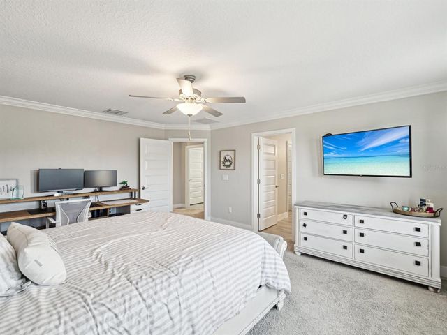 8630 CAMPUS WOODS WAY, New Port Richey, FL 34655