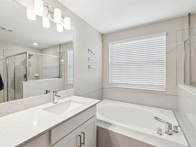8630 CAMPUS WOODS WAY, New Port Richey, FL 34655