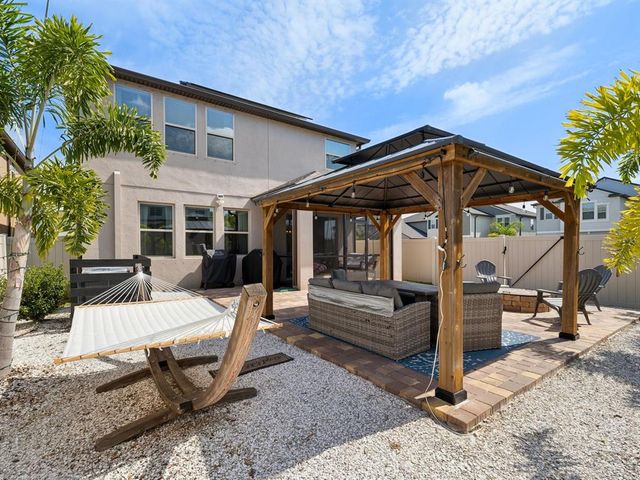 8630 CAMPUS WOODS WAY, New Port Richey, FL 34655