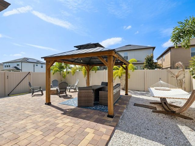 8630 CAMPUS WOODS WAY, New Port Richey, FL 34655