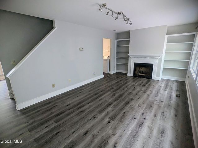 201 Jay Street, Albany, NY 12210