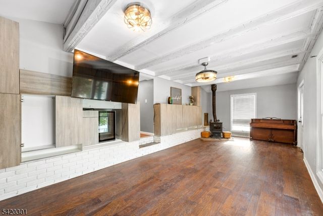 50 E Shore Dr, Vernon Twp., NJ 07462