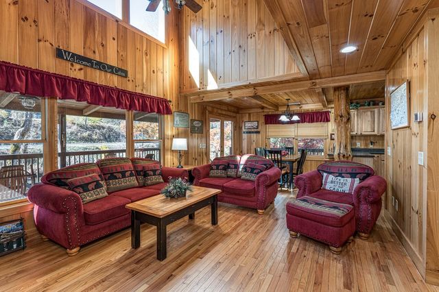 165 Riverview Drive, Robbinsville, NC 28771