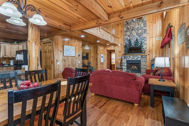 165 Riverview Drive, Robbinsville, NC 28771