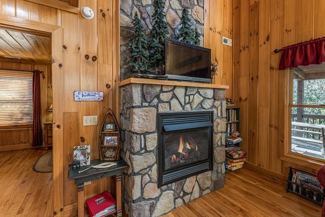 165 Riverview Drive, Robbinsville, NC 28771