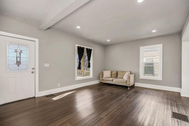 414 Quincy Avenue, Kansas City, MO 64124