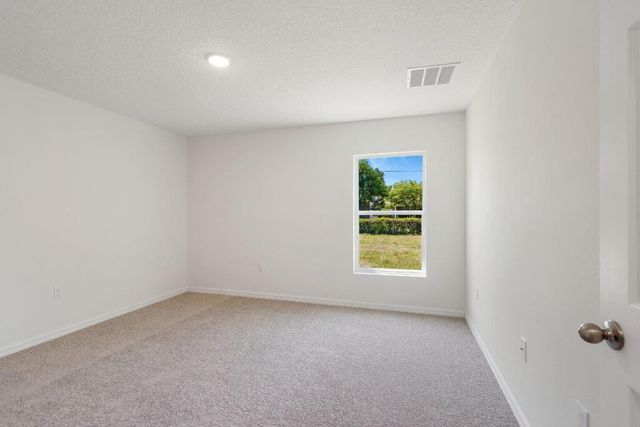 2102 SE HOLLAND ST New, Port St Lucie, FL 34952