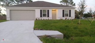 2102 SE HOLLAND ST New, Port St Lucie, FL 34952