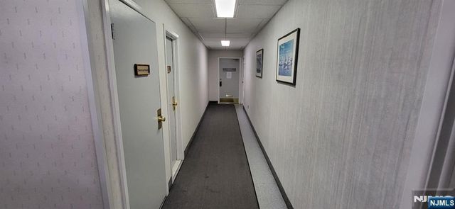 289 Market Street 9, Saddle Brook, NJ 07663