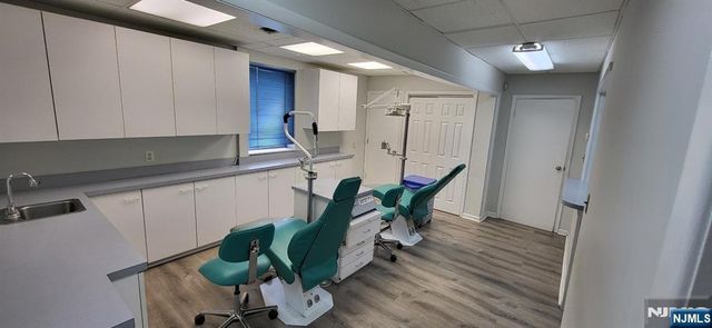 289 Market Street 9, Saddle Brook, NJ 07663