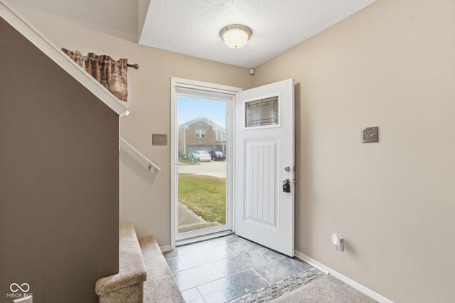 11502 Presidio Drive, Indianapolis, IN 46235