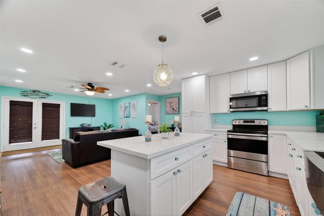 154 Poop Deck Lane, Freeport, TX 77541