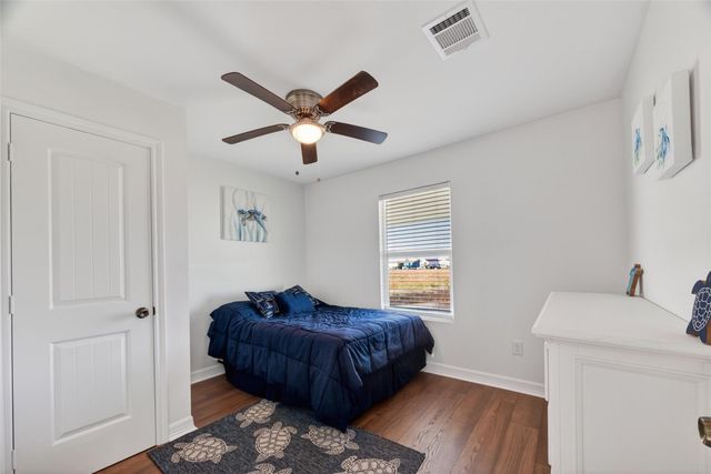 154 Poop Deck Lane, Freeport, TX 77541