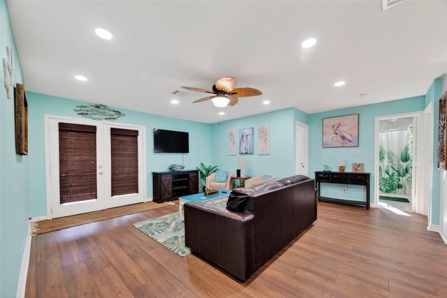 154 Poop Deck Lane, Freeport, TX 77541