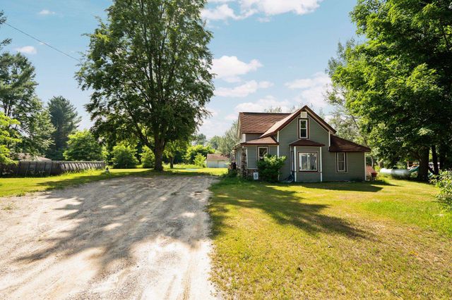 6531 N 35 Road, Manton, MI 49663