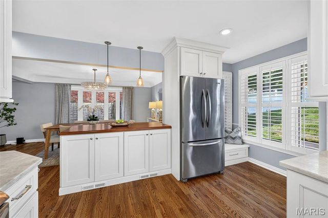 2313 Saint Clair Avenue, Brentwood, MO 63144