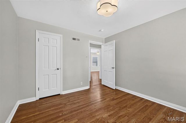 2313 Saint Clair Avenue, Brentwood, MO 63144