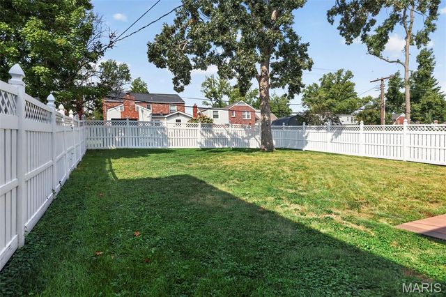 2313 Saint Clair Avenue, Brentwood, MO 63144