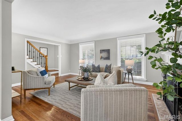 2313 Saint Clair Avenue, Brentwood, MO 63144