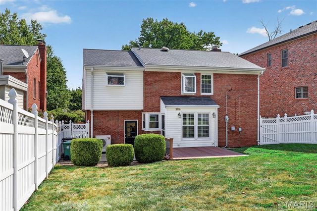 2313 Saint Clair Avenue, Brentwood, MO 63144