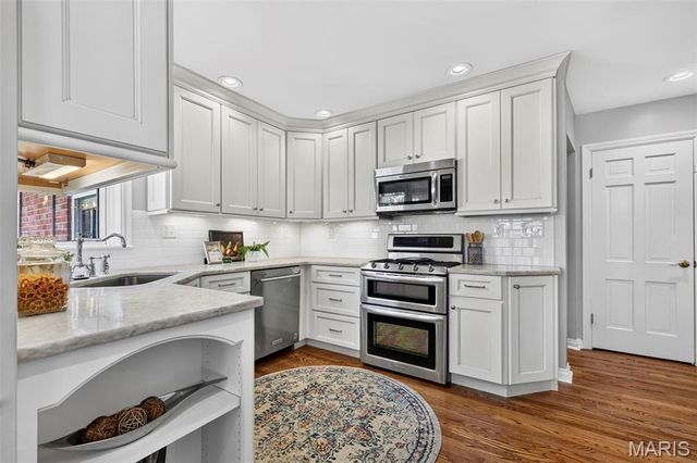 2313 Saint Clair Avenue, Brentwood, MO 63144