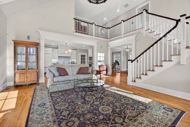 401 Fox Hopyard Road, East Haddam, CT 06423