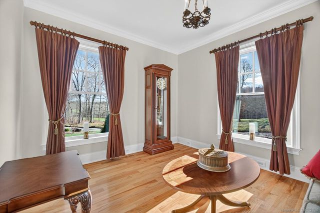 401 Fox Hopyard Road, East Haddam, CT 06423