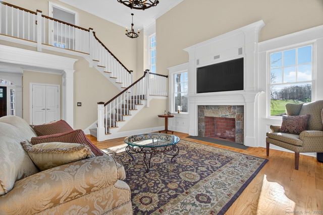 401 Fox Hopyard Road, East Haddam, CT 06423