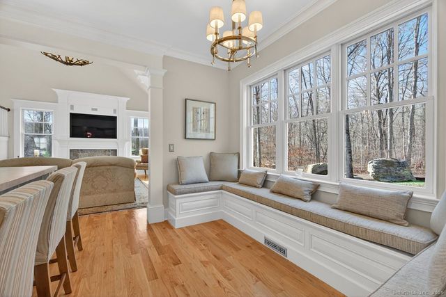 401 Fox Hopyard Road, East Haddam, CT 06423