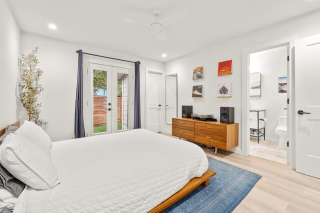 1213 Hollow Creek DR 3, Austin, TX 78704