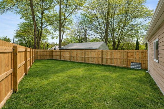 173 High Street, Pontiac, MI 48342