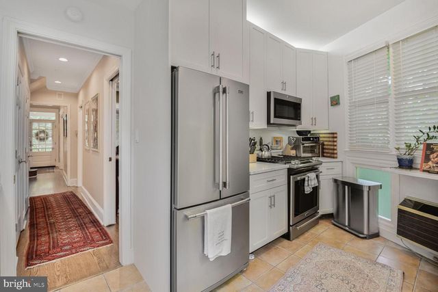 3512 30TH ST NW, Washington, DC 20008