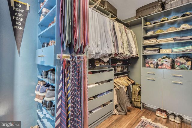 3512 30TH ST NW, Washington, DC 20008