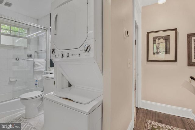 3512 30TH ST NW, Washington, DC 20008