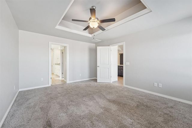 8201 NW 161st Terrace, Edmond, OK 73013