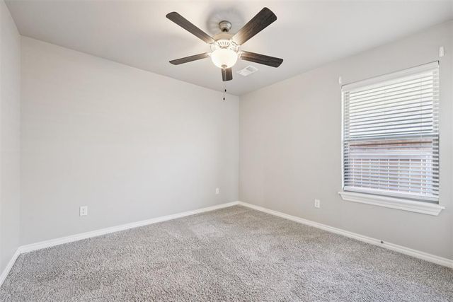 8201 NW 161st Terrace, Edmond, OK 73013