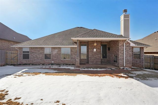 8201 NW 161st Terrace, Edmond, OK 73013