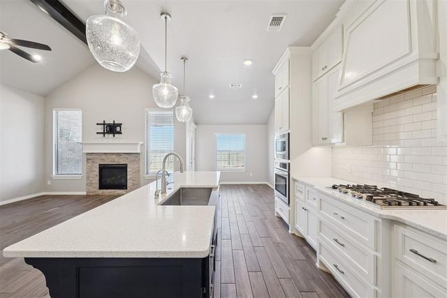 8201 NW 161st Terrace, Edmond, OK 73013