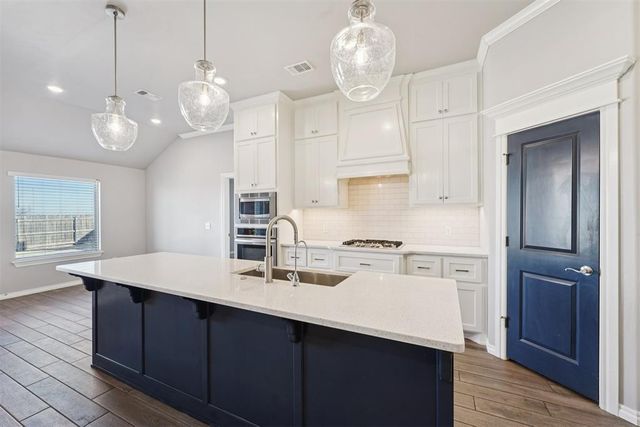 8201 NW 161st Terrace, Edmond, OK 73013