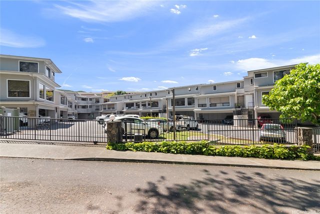 1629 Waikahalulu Lane C118, Honolulu, HI 96817