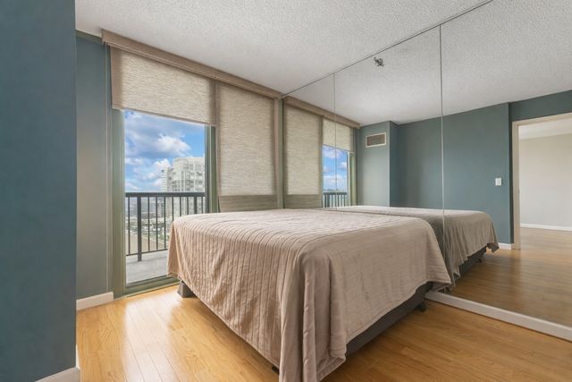 111 W Maple Street 3110, Chicago, IL 60610