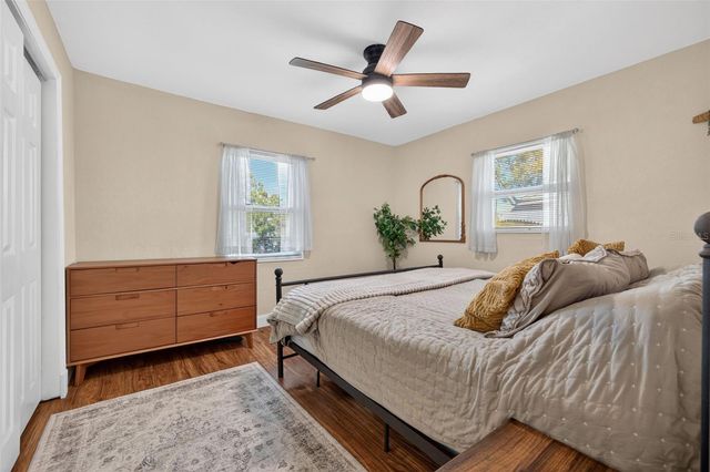 3911 21ST STREET N, St Petersburg, FL 33714