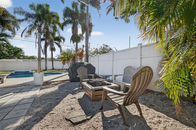 3911 21ST STREET N, St Petersburg, FL 33714