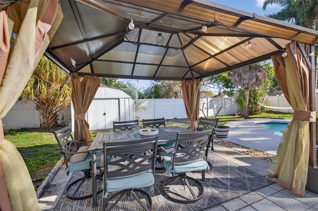 3911 21ST STREET N, St Petersburg, FL 33714