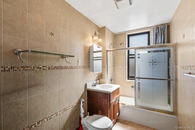 4035 Ithaca Street 5D, Elmhurst, NY 11373