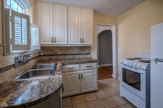 5954 Ralston Avenue, Indianapolis, IN 46220