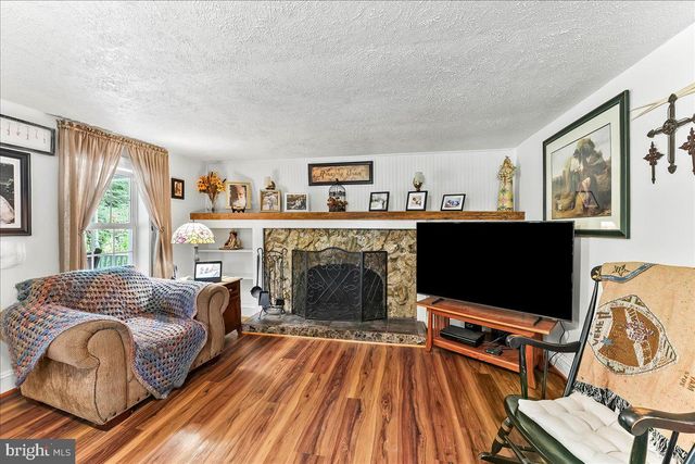 5024 HOMEVILLE, Oxford, PA 19363
