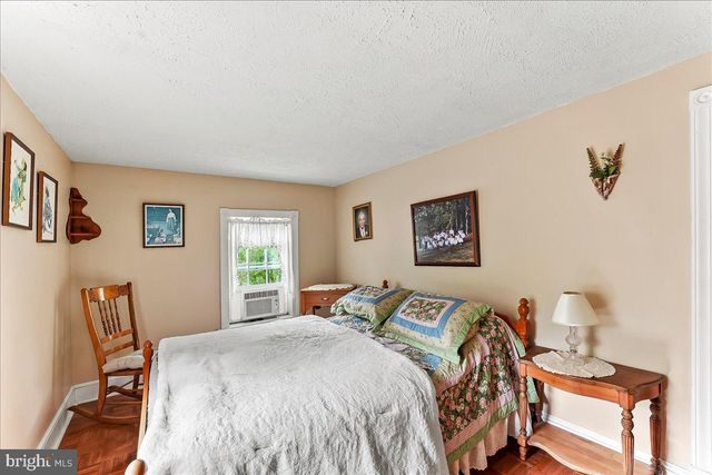 5024 HOMEVILLE, Oxford, PA 19363