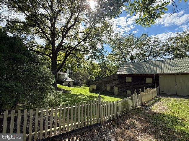 5024 HOMEVILLE, Oxford, PA 19363
