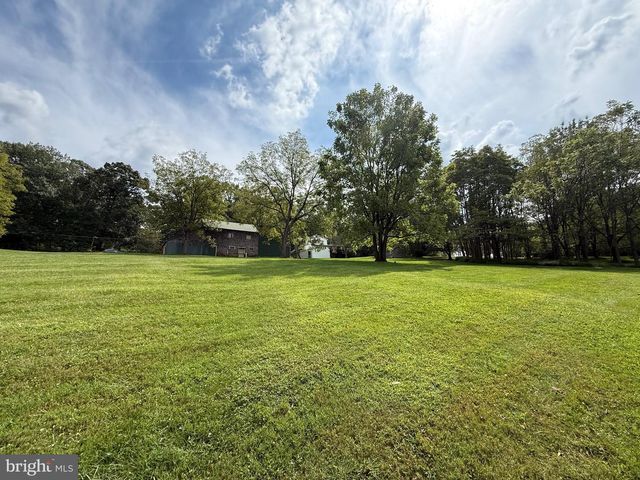 5024 HOMEVILLE, Oxford, PA 19363